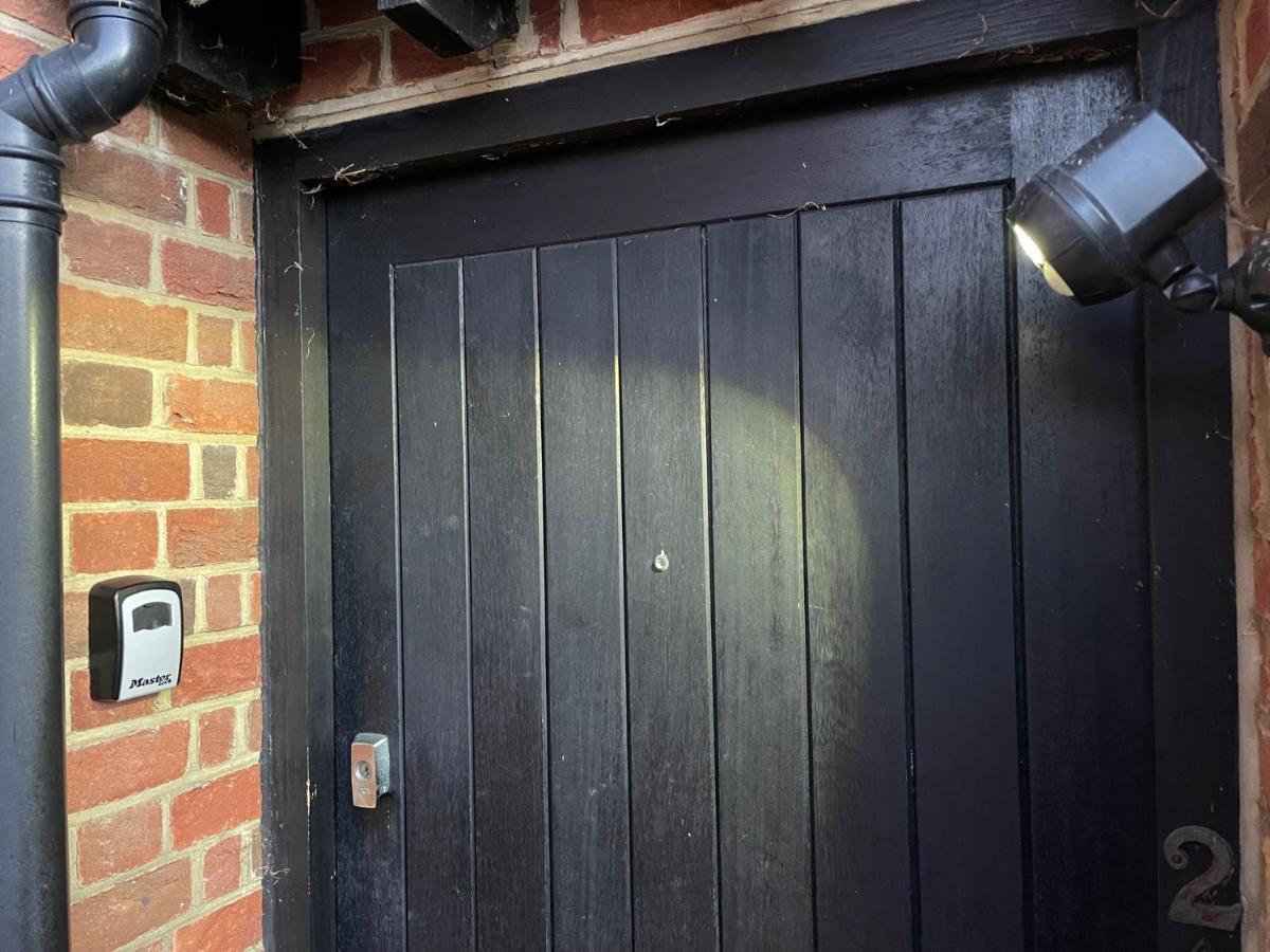 2 Ringles Place Uckfield Exterior foto