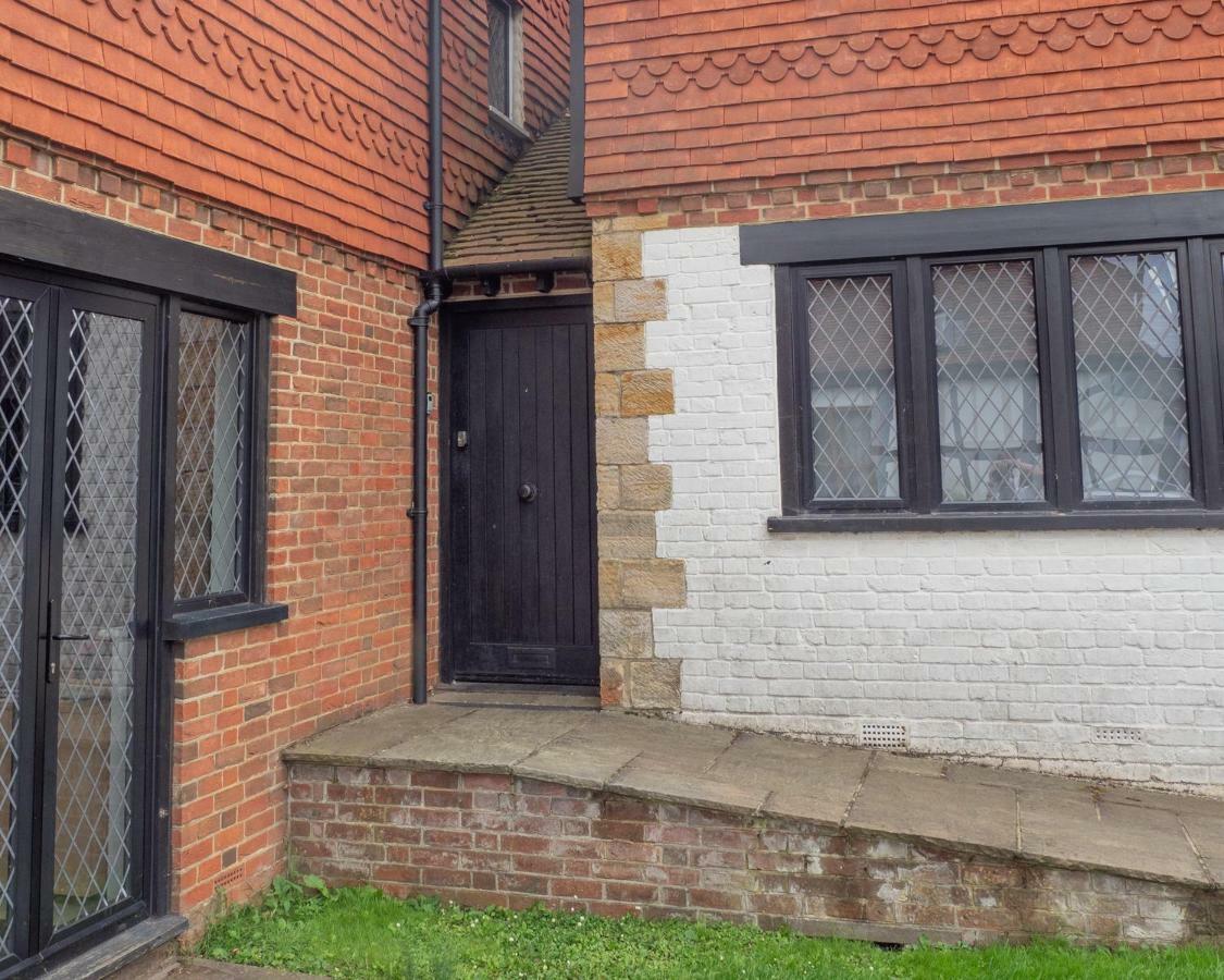 2 Ringles Place Uckfield Exterior foto